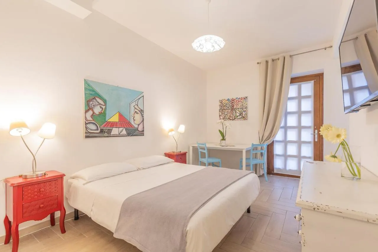 Corte Realdi Garda 2*, Garda (Verona) Italien