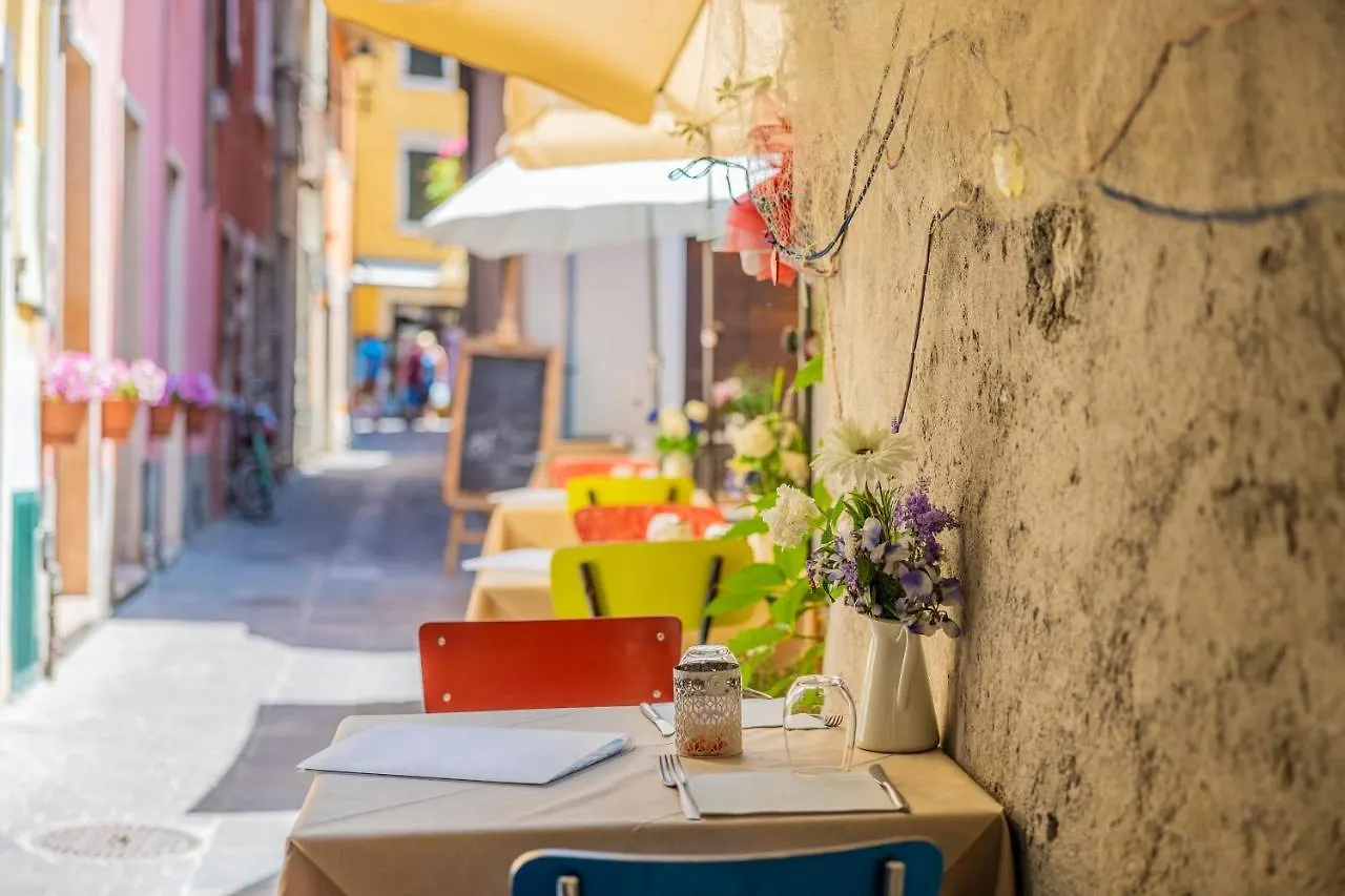 Corte Realdi Garda 2*, Garda (Verona) Italien