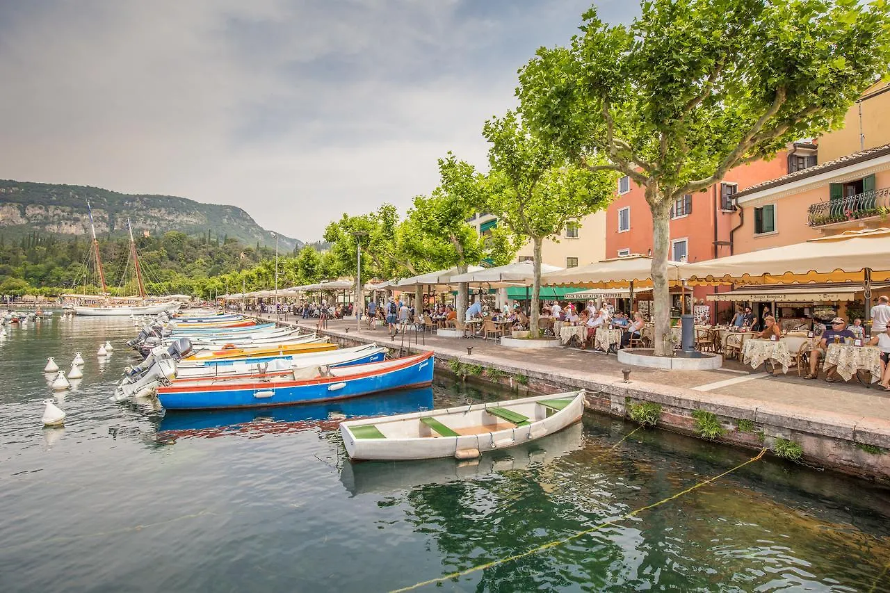 ** Frühstückspension Corte Realdi Garda Italien